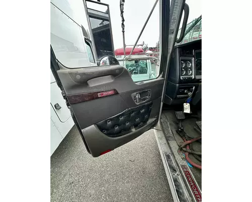 KENWORTH T800 Cab
