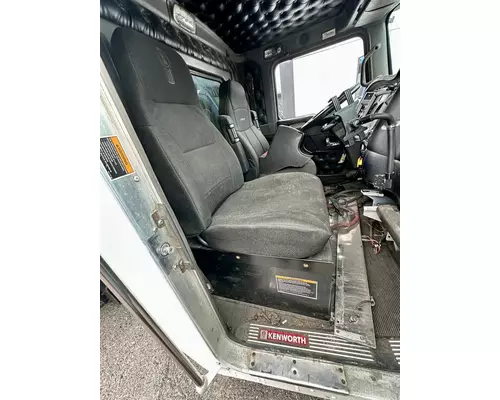 KENWORTH T800 Cab