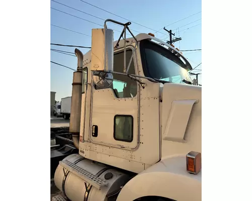 KENWORTH T800 Cab