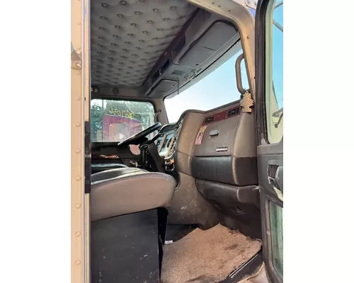 KENWORTH T800 Cab