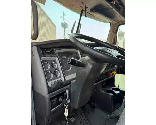 KENWORTH T800 Cab