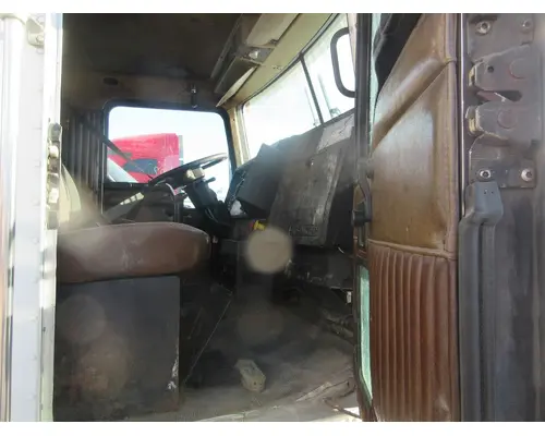 KENWORTH T800 Cab