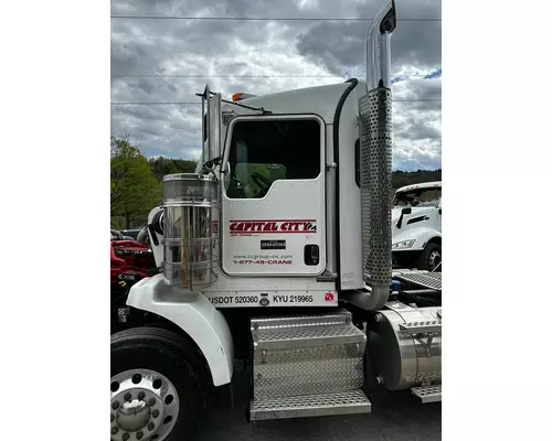 KENWORTH T800 Cab