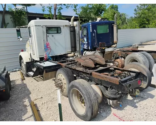 KENWORTH T800 Cab
