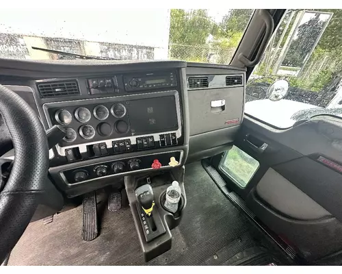KENWORTH T800 Complete Vehicle