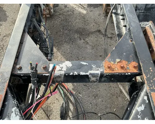 KENWORTH T800 Crossmember