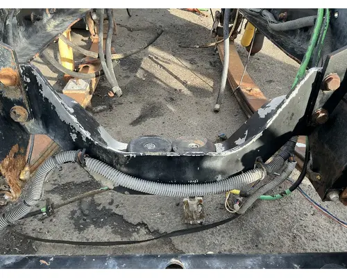 KENWORTH T800 Crossmember