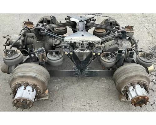 KENWORTH T800 Cutoff Assembly(Housing & Suspension only)