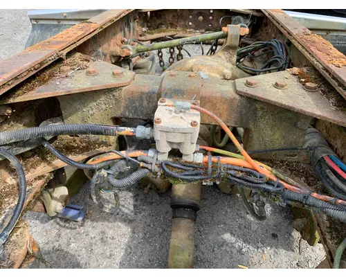 KENWORTH T800 Cutoff Assembly