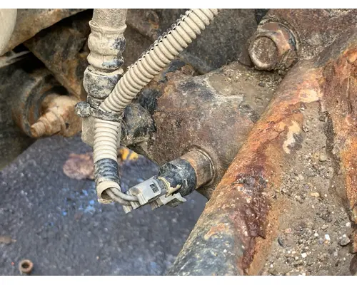 KENWORTH T800 Cutoff Assembly