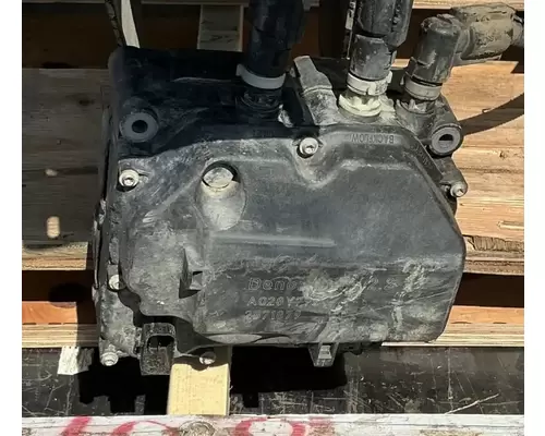 KENWORTH T800 DEF Pump