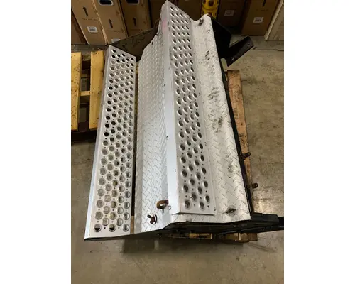 KENWORTH T800 DPF (Diesel Particulate Filter)