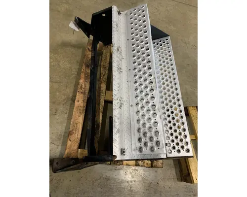 KENWORTH T800 DPF (Diesel Particulate Filter)