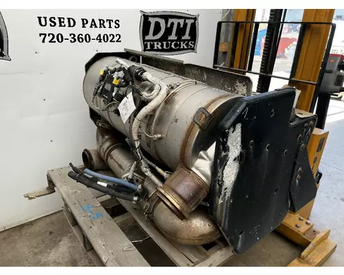 KENWORTH T800 DPF (Diesel Particulate Filter)
