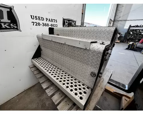 KENWORTH T800 DPF (Diesel Particulate Filter)