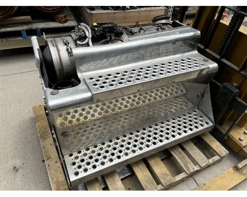 KENWORTH T800 DPF (Diesel Particulate Filter)