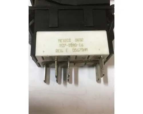 KENWORTH T800 Dash  Console Switch