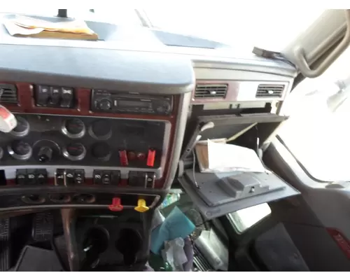 KENWORTH T800 Dash Assembly