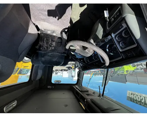 KENWORTH T800 Dash Assembly