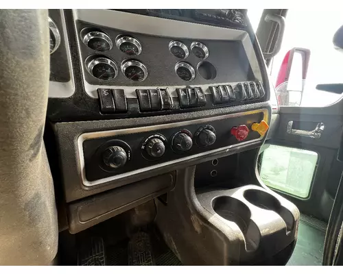 KENWORTH T800 Dash Assembly