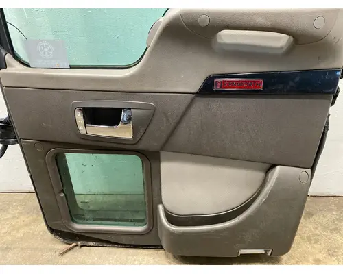 KENWORTH T800 Door Assembly, Front