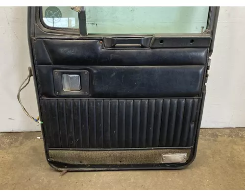 KENWORTH T800 Door Assembly, Front