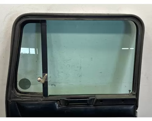 KENWORTH T800 Door Assembly, Front