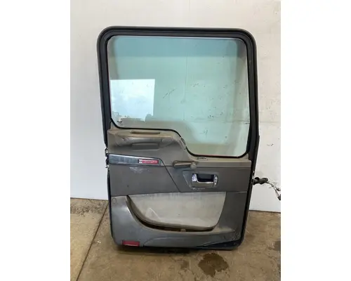 KENWORTH T800 Door Assembly, Front