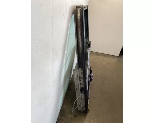 KENWORTH T800 Door Assembly, Front