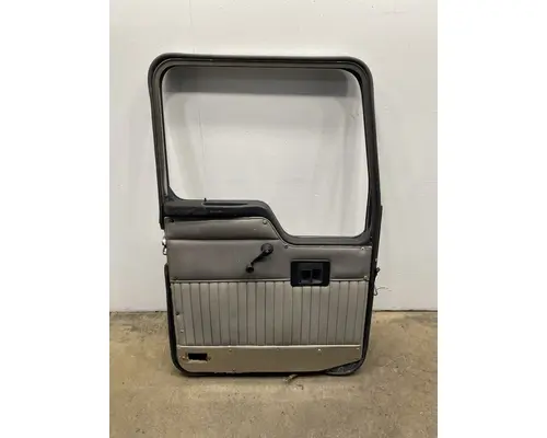 KENWORTH T800 Door Assembly, Front