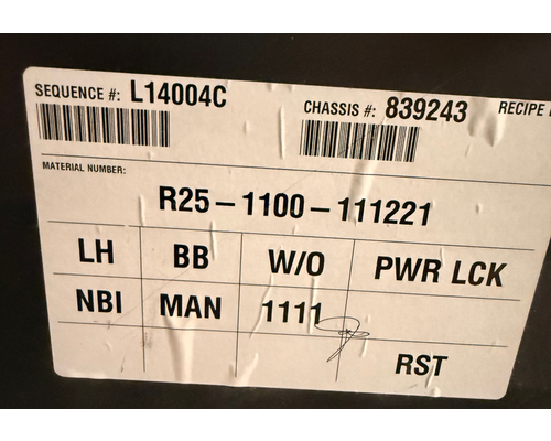 KENWORTH T800 Door Assembly, Front