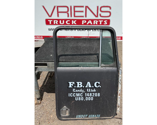KENWORTH T800 Door Assembly, Front