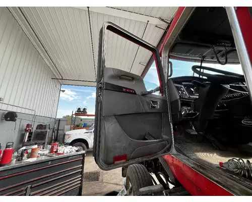 KENWORTH T800 Door Assembly, Front