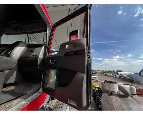 KENWORTH T800 Door Assembly, Front