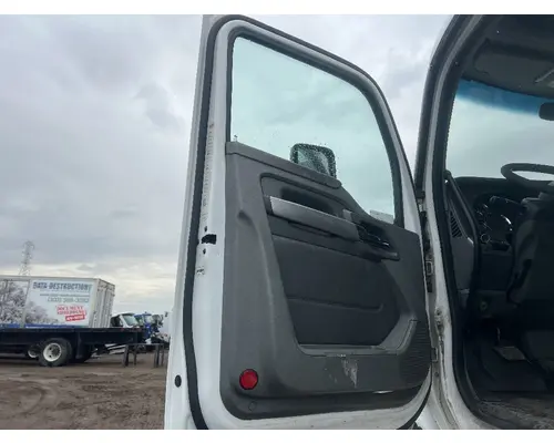 KENWORTH T800 Door Assembly, Front