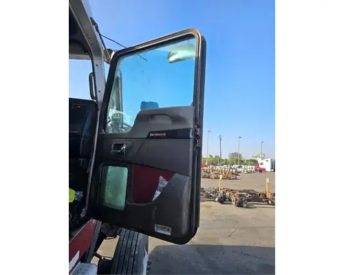 KENWORTH T800 Door Assembly, Front
