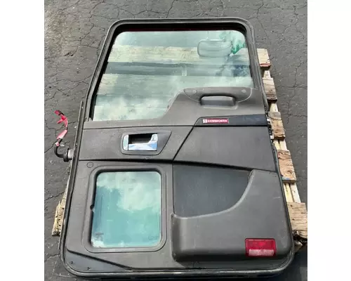 KENWORTH T800 Door Assembly, Front