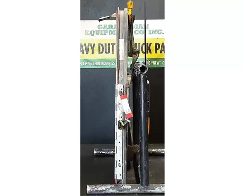KENWORTH T800 Door Assembly, Front