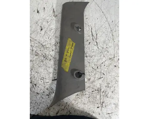 KENWORTH T800 Door Panel (Trim)