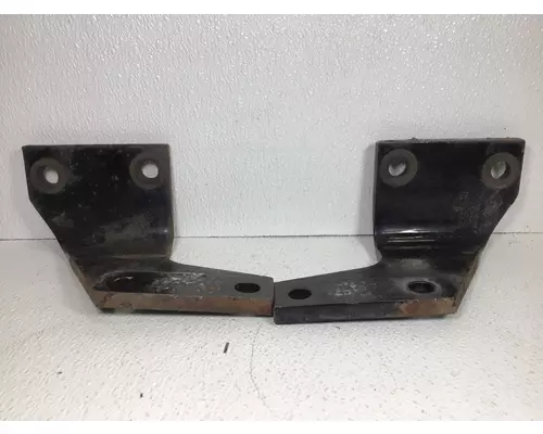 KENWORTH T800 ENGINE MOUNTS, VEHICLE (FRONT)