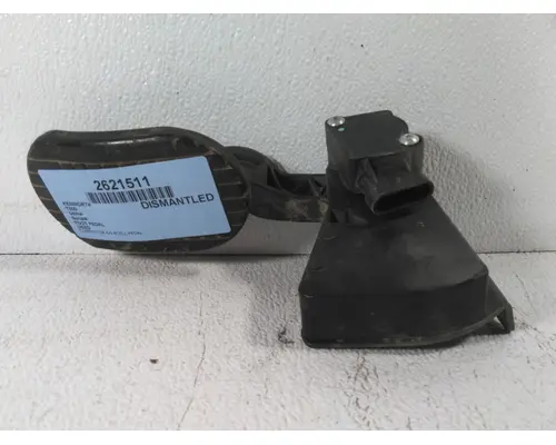 KENWORTH T800 FOOT PEDAL