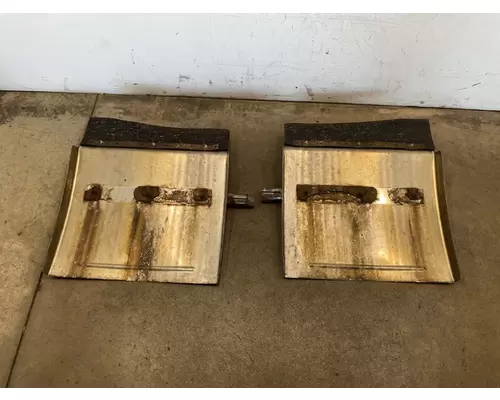 KENWORTH T800 Fender Extension