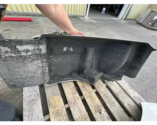 KENWORTH T800 Fender Extension