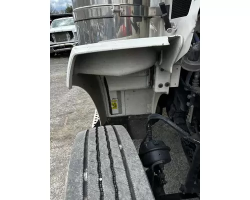KENWORTH T800 Fender Extension