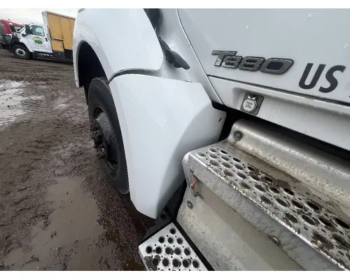 KENWORTH T800 Fender Extension