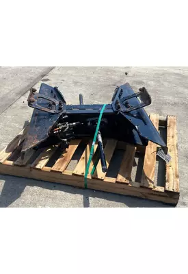 KENWORTH T800 Frame Crossmember