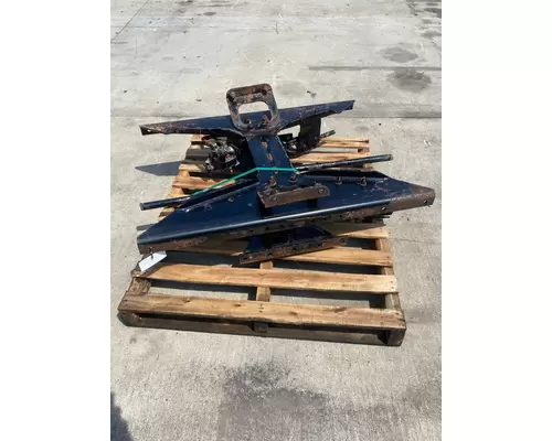 KENWORTH T800 Frame Crossmember