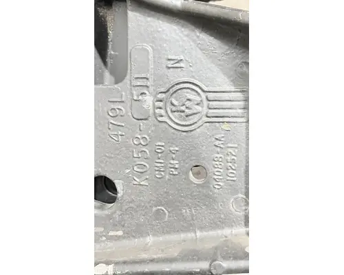 KENWORTH T800 Frame Horn