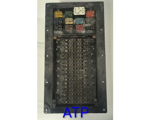 KENWORTH T800 Fuse Box, PDC