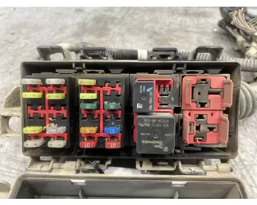 KENWORTH T800 Fuse Box
